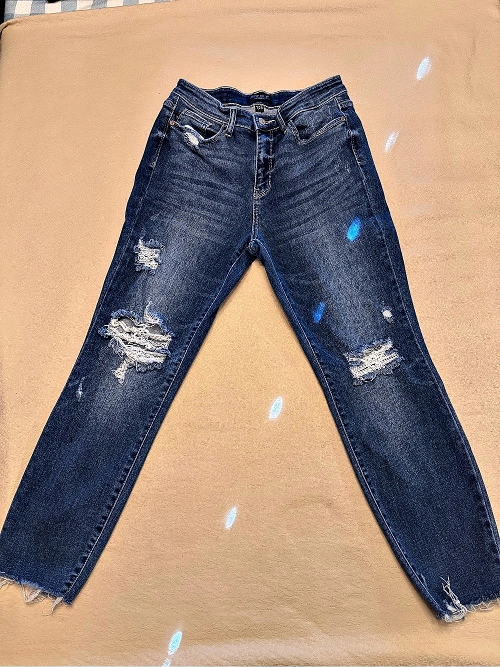 Judy Blue Relaxed Fit Distressed Straight Leg Jeans in Blue Waist 28